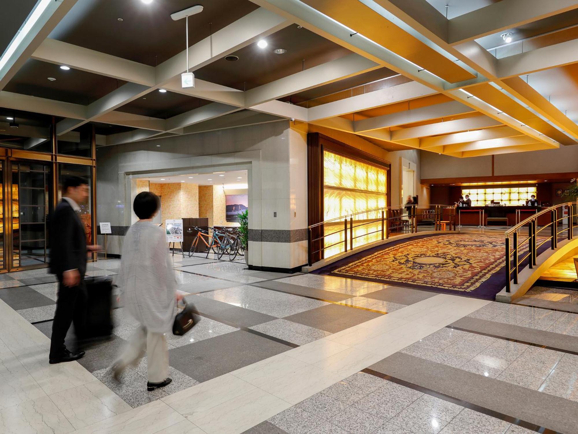 Premier Hotel -Tsubaki- Sapporo Exteriör bild The lobby of the hotel