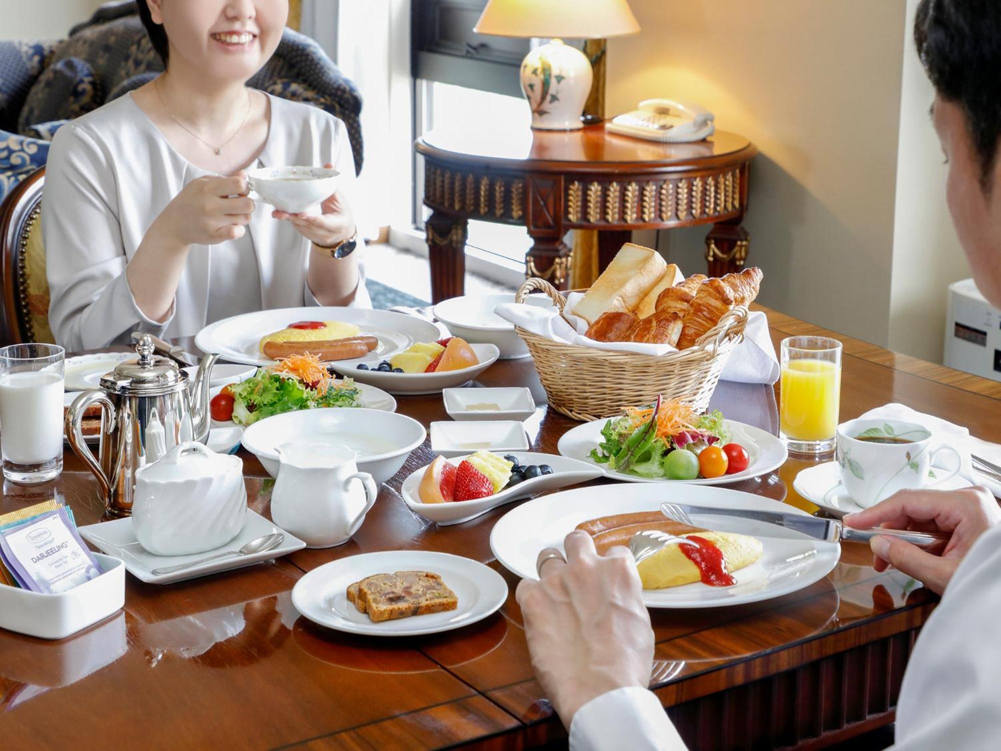 Premier Hotel -Tsubaki- Sapporo Rum bild A breakfast buffet at a hotel